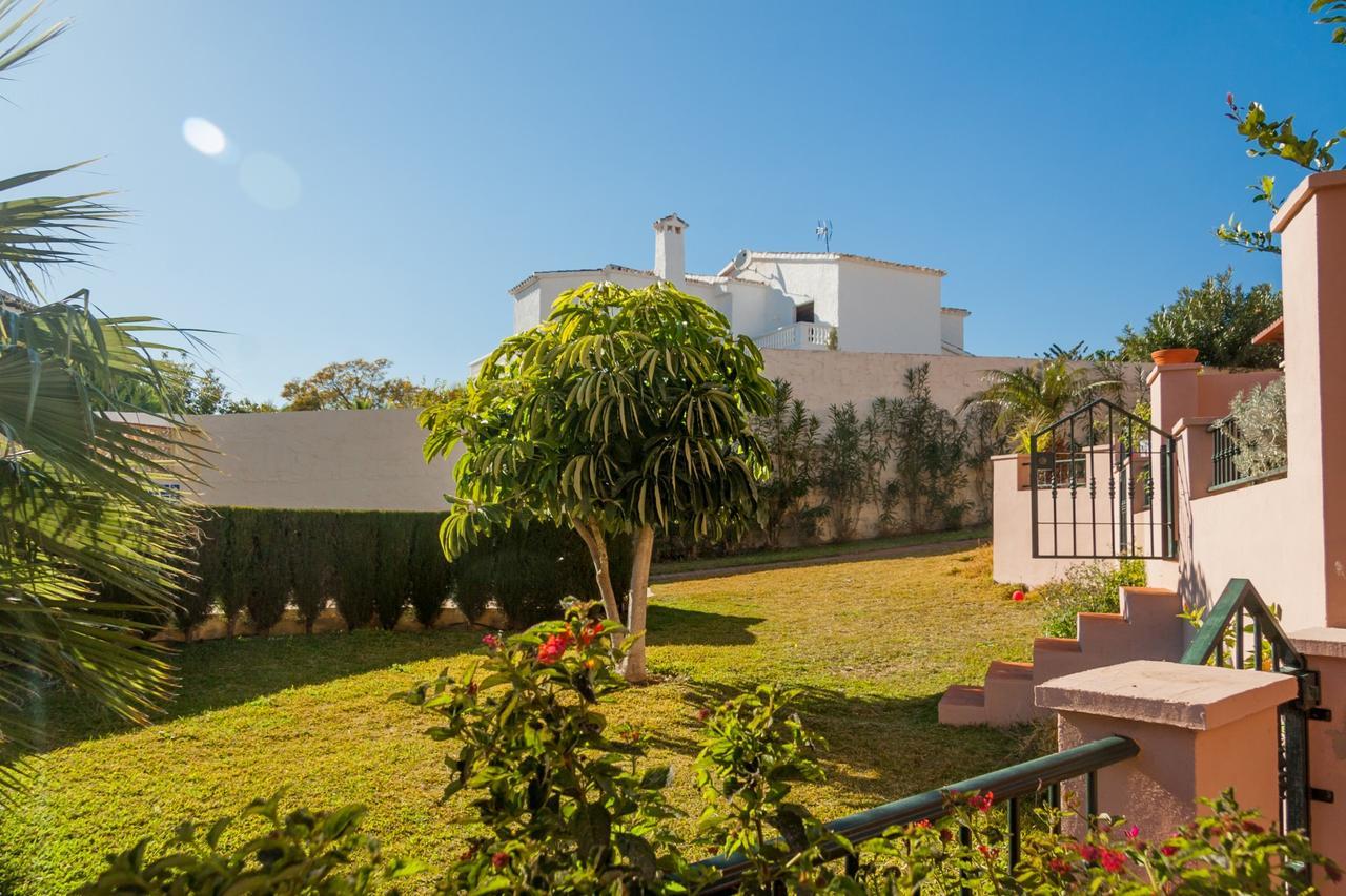 Cipreses House Nerja Villa Exteriör bild